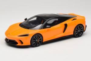 McLaren GTS Oranžna GT Spirit 1:18 GT957 Smola
