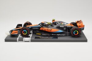 McLaren MCL60 #4 L. Norris F1 2023 Minichamps 1:18 537231804 Kovina