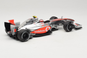 McLaren MP4-24 Mercedes #2 H. Kovalainen F1 2009 Dealer Edition Minichamps 1:18 B66960041 Kovina – slika 2 od 7