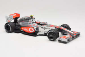 McLaren MP4-24 Mercedes #2 H. Kovalainen F1 2009 Minichamps 1:18 503091802 Kovina – slika 4 od 7