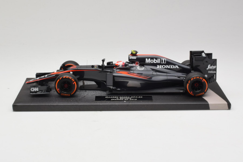 McLaren MP4-30 Honda #22 J. Button McLaren Honda F1 Team Spanish Grand Prix 2015 Minichamps 1:18 537151122 Kovina