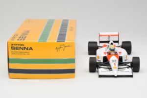 McLaren MP4/6 Honda #1 A. Senna Marlboro McLaren F1 World Champion 1991 Minichamps 1:18 540911801 Kovina – slika 6 od 7