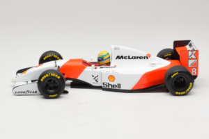 McLaren MP4/8 Ford #8 A. Senna Marlboro McLaren 1993 Minichamps 1:18 540931808 Kovina – slika 3 od 7