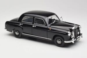 Mercedes 180 W120 Ponton Črna Revell 1:18 08973 Kovina – slika 6 od 8
