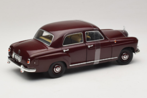 Mercedes 180 Ponton Temno Rdeč Revell 1:18 08876 Kovina – slika 2 od 6