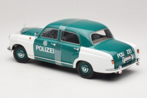 Mercedes 180 Ponton Polizei Revell 1:18 08863 Kovina – slika 5 od 6