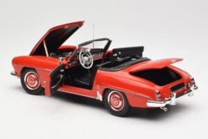Mercedes 190 SL W121 Guards Red Minichamps 1:18 100037032 Kovina – slika 5 od 8