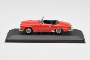Mercedes 190 SL W121 Rdeč Minichamps 1:43 940033131 Kovina