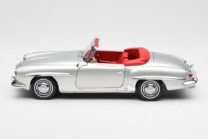 Mercedes 190 SL W121 Srebrn Norev 1:18 B660640604 Kovina – slika 4 od 8