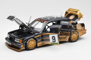 Mercedes 190E 2.5-16 Evo II #9 K. Ludwig Macau GP 3rd Place 1991 AUTOart 1:18 89135 Kovina – slika 2 od 8