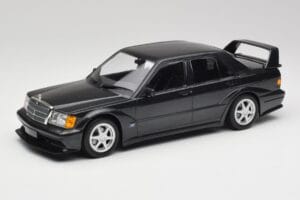 Mercedes 190E W201 2.5-16 EVO 2 Črna Metallic Minichamps 1:18 155036100 Kovina