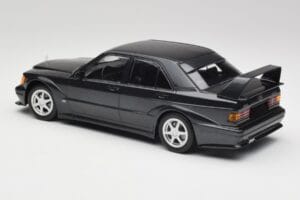 Mercedes 190E W201 2.5-16 EVO 2 Črna Metallic Minichamps 1:18 155036100 Kovina – slika 5 od 6