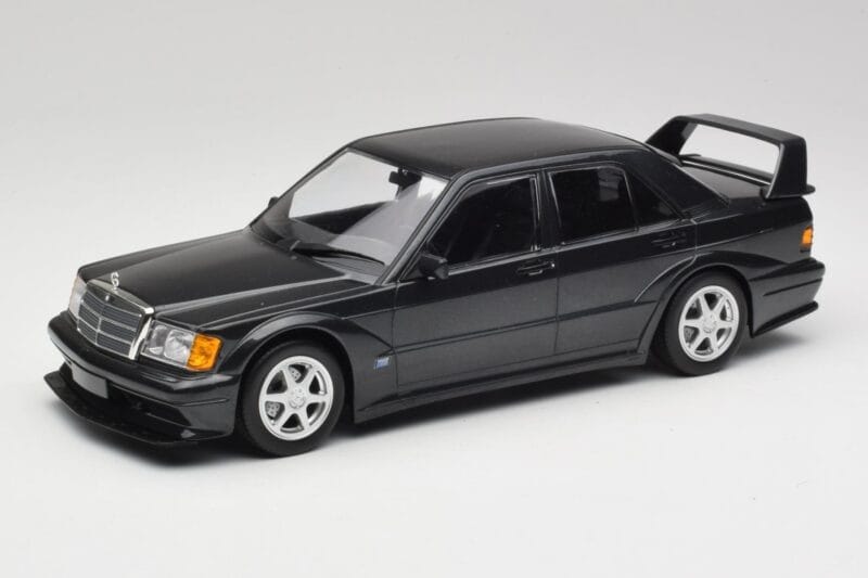 Mercedes 190E W201 2.5-16 EVO 2 Črna Metallic Minichamps 1:18 155036100 Kovina