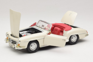 Mercedes 190SL Bel Maisto 1:18 50274 Kovina – slika 2 od 8