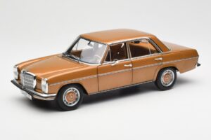 Mercedes 200 W115 Bycane Zlat Dealer Edition Norev 1:18 B66040665 Kovina