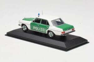 Mercedes 200 W115 Policija Minichamps 1:43 400034090 Kovina – slika 3 od 4