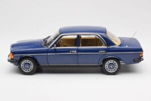 Mercedes 200 W123 Surf Moder Norev 1:18 183710 Kovina – slika 4 od 8