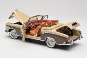 Mercedes 220 SE W128 Kabriolet Bronasto Rdeča Sun Star 1:18 3572 Kovina – slika 5 od 8