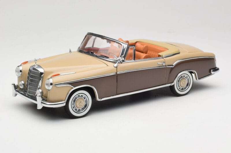 Mercedes 220 SE W128 Kabriolet Bronasto Rdeča Sun Star 1:18 3572 Kovina