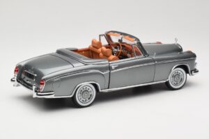 Mercedes 220 SE W128 Kabriolet Grey Metallic Sun Star 1:18 3352-M1 Kovina – slika 3 od 8