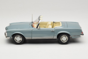Mercedes 230 SL W113 Horizon Blue Norev 1:18 183992 Kovina – slika 4 od 9