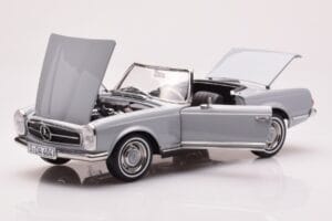Mercedes 230 SL W113 Pagoda Siv Norev 1:18 183990 Kovina – slika 2 od 8