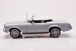 Mercedes 230 SL W113 Pagoda Siv Norev 1:18 183990 Kovina – slika 5 od 8