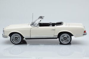 Mercedes 230 SL W113 Pagoda Bel Omejena Izdaja Norev 1:18 183768 Kovina – slika 4 od 9