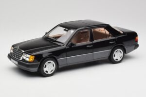 Mercedes 230E W124 AMG Wheels Črn Omejena Serija Norev 1:18 183950 Kovina