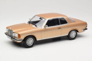 Mercedes 280 CE C123 Zlata Norev 1:18 183587 Kovina
