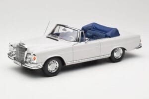 Mercedes 280 SE W111 Kabriolet Svetlo Siv Norev 1:18 183530 Kovina