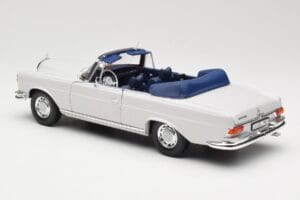 Mercedes 280 SE W111 Kabriolet Svetlo Siv Norev 1:18 183530 Kovina – slika 7 od 8