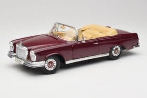 Mercedes 280SE W108 Bordeaux Rdeč Maisto 1:18 31811 Kovina