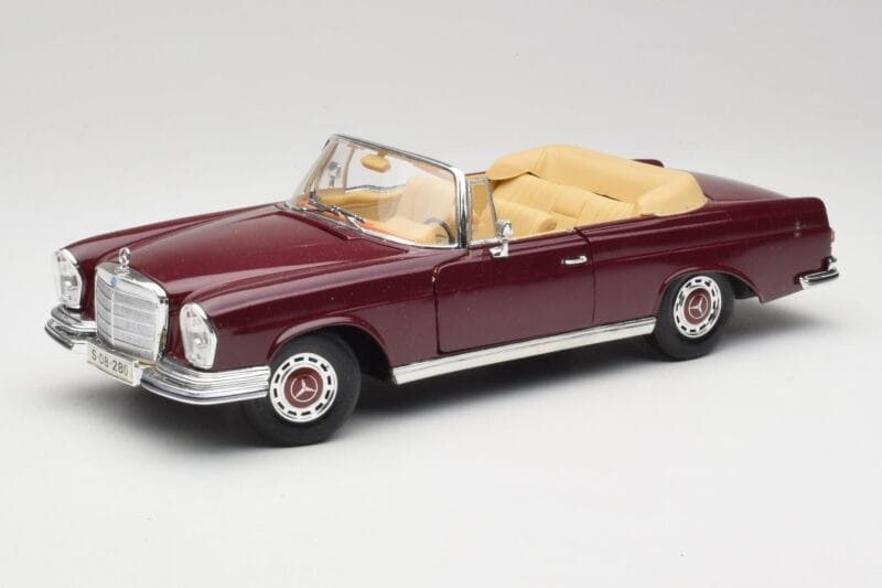 Mercedes 280SE W108 Bordeaux Rdeč Maisto 1:18 31811 Kovina