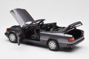 Mercedes 300 CE-24 W124 Kabriolet Vijolična Metallic Norev 1:18 183567 Kovina – slika 7 od 10