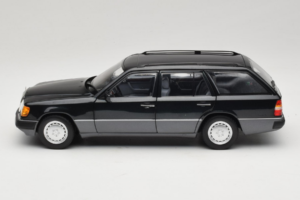 Mercedes 300 D W124 Karavan Črn Norev 1:18 183960 Kovina – slika 4 od 8