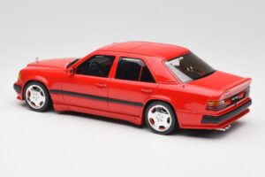 Mercedes 300E W124 6.0 AMG Signal Rdeč Otto 1:18 OT1104 Smola – slika 5 od 6