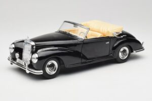 Mercedes 300 S W188 Kabriolet Črn Tchibo 1:18 36782 Kovina