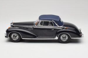 Mercedes 300 SC W188 Kabriolet Softtop Temno Modra KK-Scale 1:18 KKDC180944 Kovina – slika 3 od 6