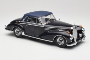 Mercedes 300 SC W188 Kabriolet Softtop Temno Modra KK-Scale 1:18 KKDC180944 Kovina – slika 4 od 6