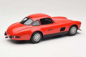 Mercedes 300 SL AMG Rdeča Otto 1:18 OT311 Smola – slika 2 od 6