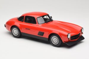 Mercedes 300 SL AMG Rdeča Otto 1:18 OT311 Smola – slika 4 od 6