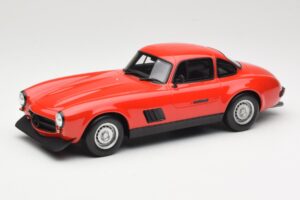 Mercedes 300 SL AMG Rdeča Otto 1:18 OT311 Smola