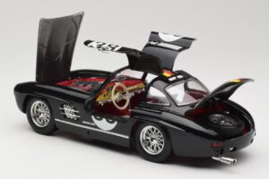 Mercedes 300 SL #38 1954 Bburago 1:18 3015-M1 Kovina – slika 5 od 8
