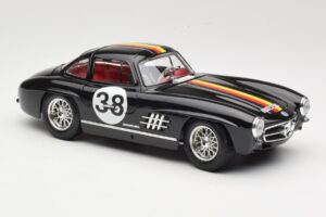Mercedes 300 SL #38 1954 Bburago 1:18 3015-M1 Kovina – slika 6 od 8