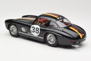 Mercedes 300 SL #38 1954 Bburago 1:18 3015-M1 Kovina – slika 7 od 8