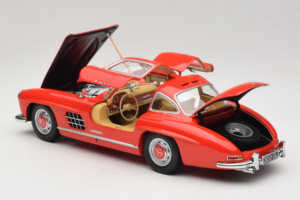 Mercedes 300 SL Gullwing Rdeč Minichamps 1:18 180039001 Kovina – slika 5 od 8