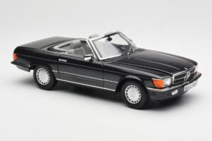 Mercedes 300 SL R107 Črn Pearl Dealer Edition Norev 1:18 B66040678 Kovina – slika 8 od 10