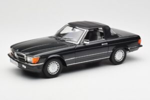 Mercedes 300 SL R107 Črn Pearl Dealer Edition Norev 1:18 B66040678 Kovina – slika 3 od 10