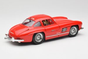 Mercedes 300 SL Rdeč Bburago 1:18 3015 Kovina – slika 3 od 8